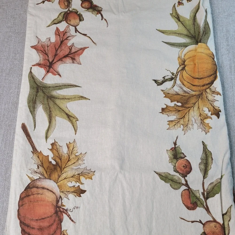 Pottery Barn Pumpkin Harvest Table Runner 18x90 Fall Autumn Leaves 2011 RARE